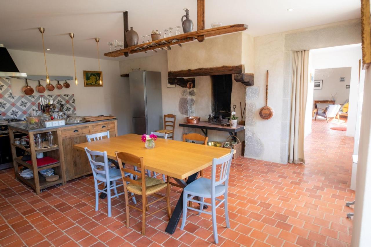Au Manoir Des Loges Bed and Breakfast Quettreville-sur-Sienne Exteriör bild