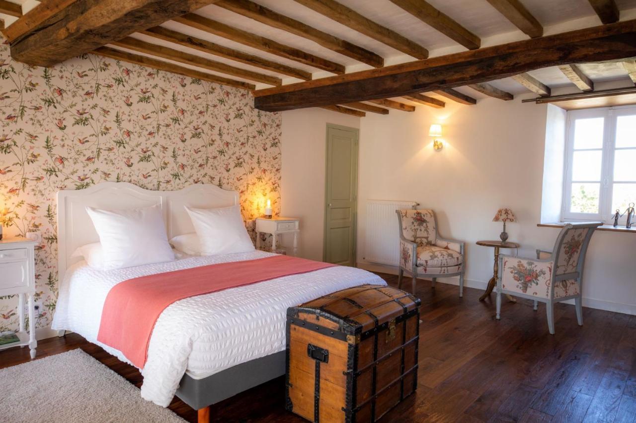 Au Manoir Des Loges Bed and Breakfast Quettreville-sur-Sienne Exteriör bild