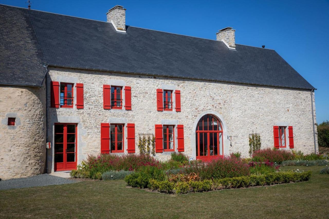 Au Manoir Des Loges Bed and Breakfast Quettreville-sur-Sienne Exteriör bild
