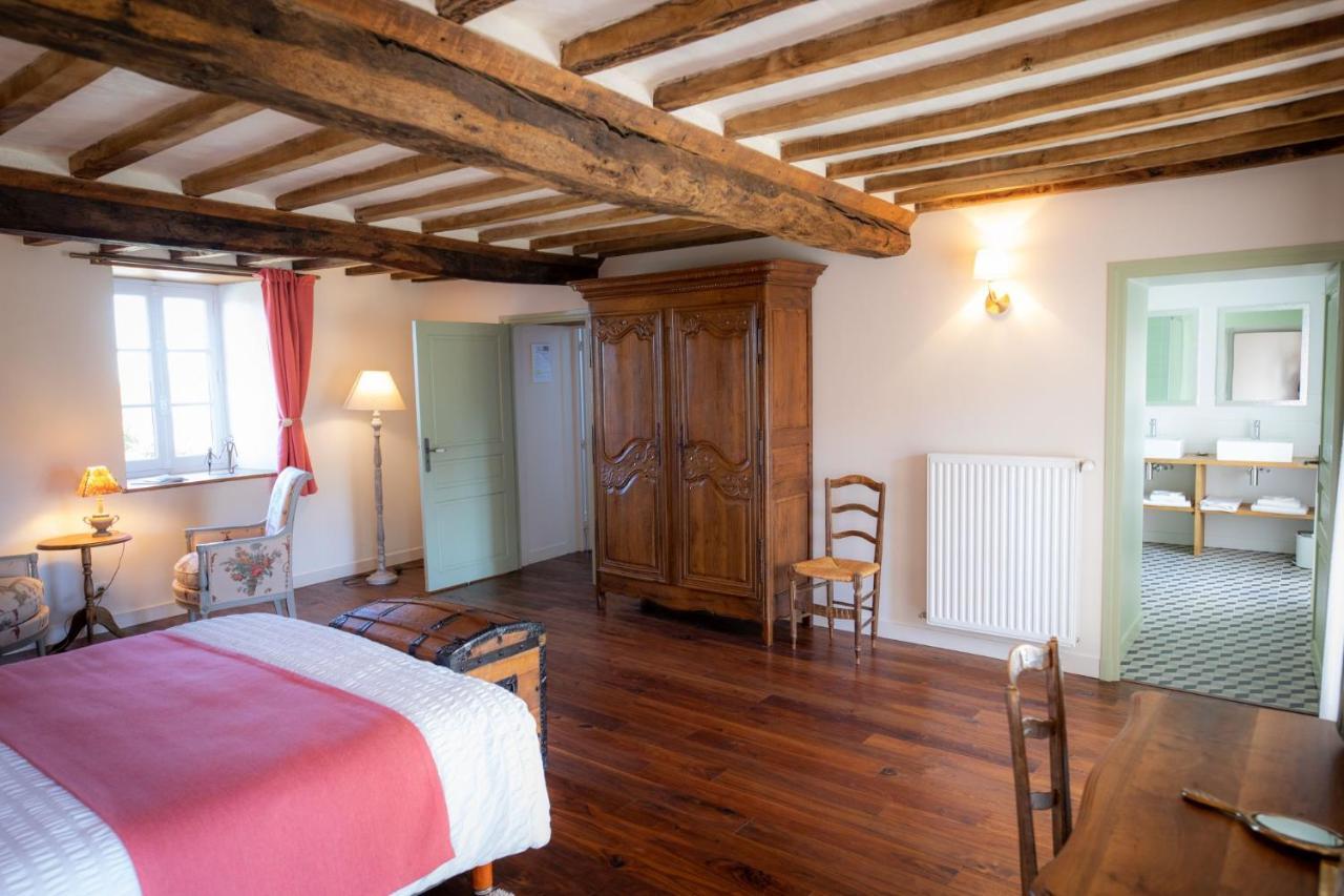 Au Manoir Des Loges Bed and Breakfast Quettreville-sur-Sienne Exteriör bild